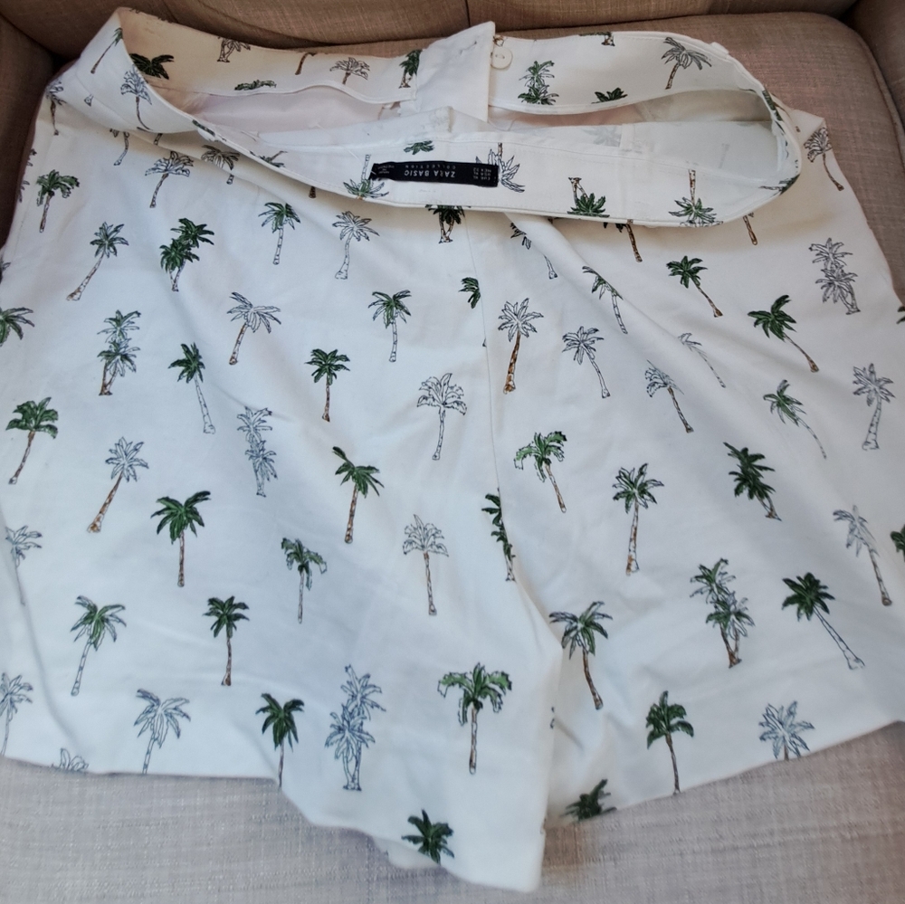 Zara White Shorts with Green Palm Print